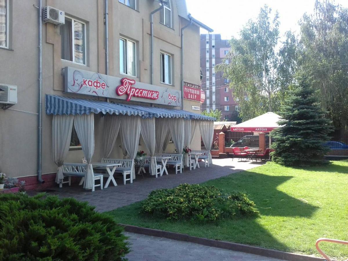 Комплекс Отдыха "Престиж" Boryspilʼ Exterior foto